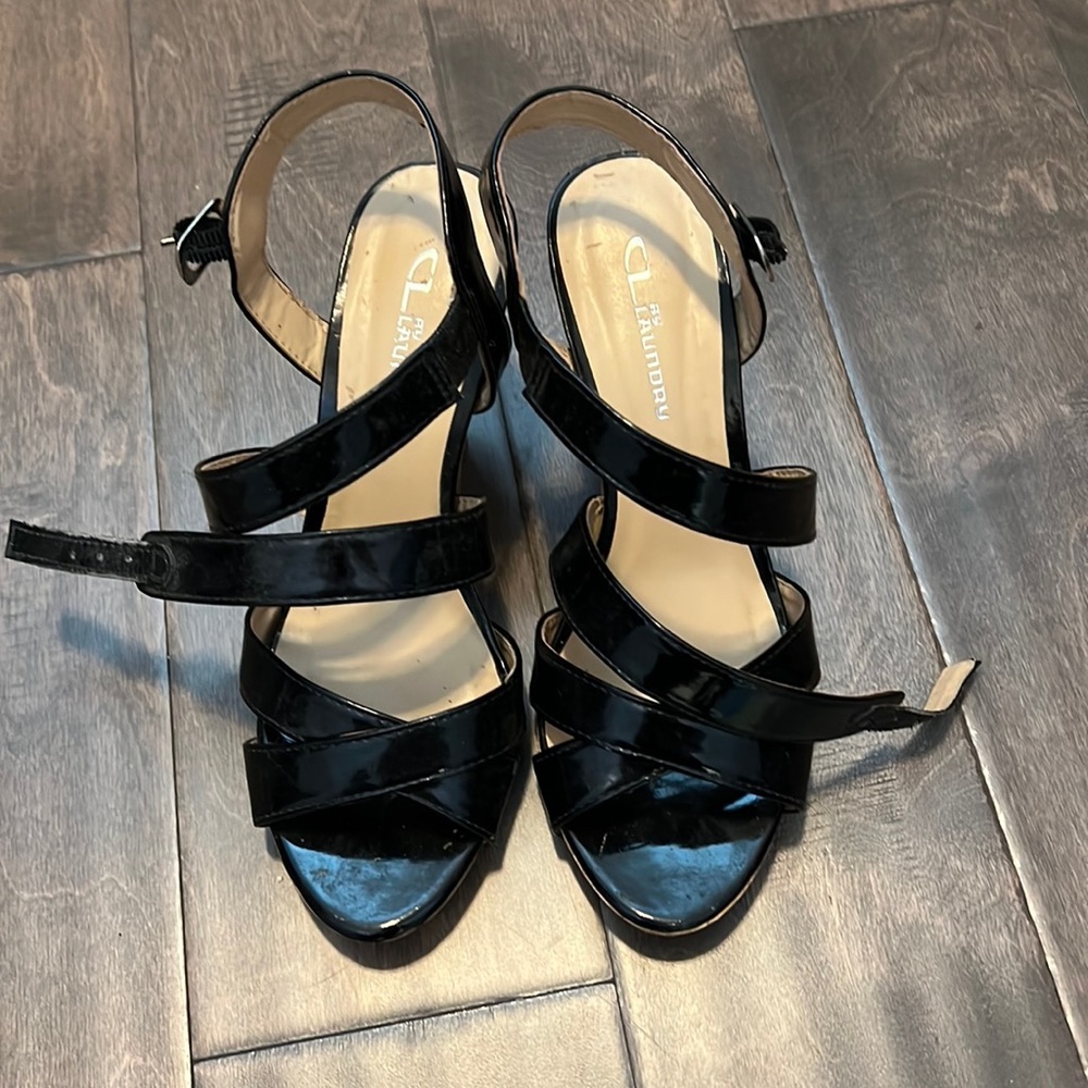 C L Laundry Heels